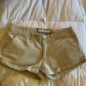 Abercrombie & Fitch khaki shorts